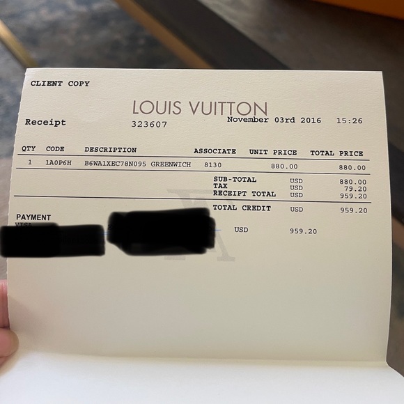 LOUIS VUITTON
Blk Acetate and Epi Leather Frame Sunglasses Z0869W - Picture 9 of 10